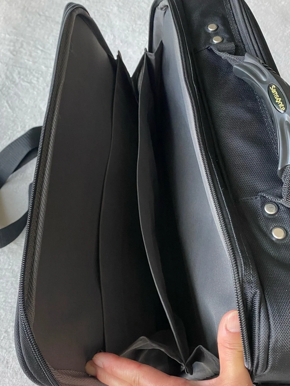Samsonite Laptop Case Black Soft Shoulder Bag Travel Briefcase Carry on